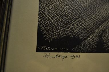 (P-1112) Viiralti trükirepro - Lamav akt kanepiriidel