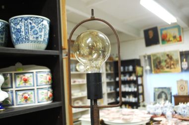 (6-950) Vanast püssist tehtud põrandalamp