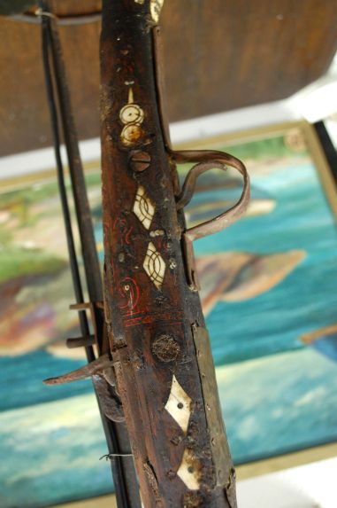 (6-950) Vanast püssist tehtud põrandalamp