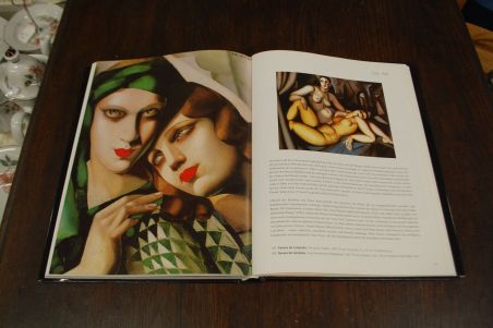 (n-7676) James Small, kõvakaaneline kunstiraamat "Gay art"