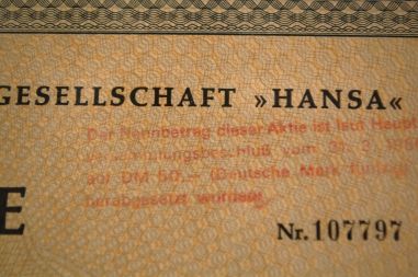 (n-7677) Saksa Aurulaevakompanii "Hansa" aktsia nr.107797, raamis.