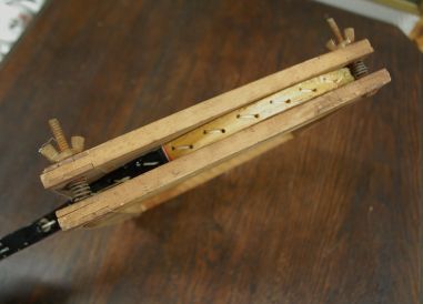 (n-7013) Snauwaert, vana pressraamis tennisereket (junior)