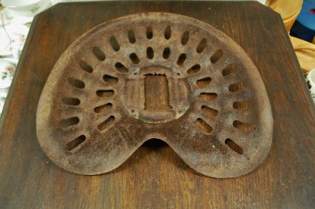 (n-6001) Vana looreha/ traktori iste