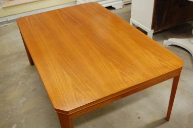 (L-775) Suur tiik diivanilaud