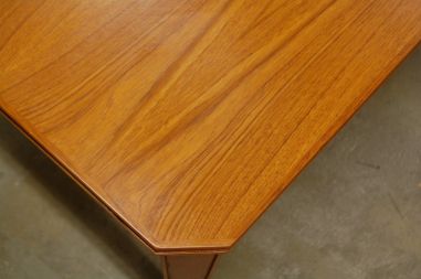 (L-775) Suur tiik diivanilaud