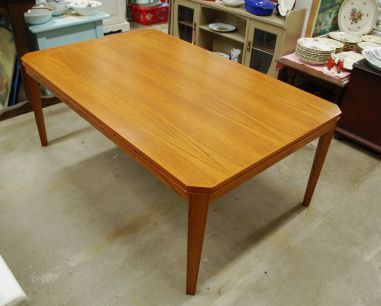 (L-775) Suur tiik diivanilaud