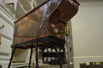 (n-6100/1) Metallist kraaniga veenõu 2