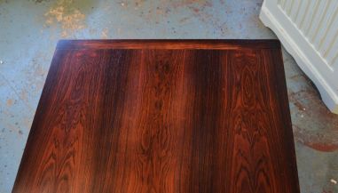 (L-783) Roosipuu spooniga diivanilaud, Ulferts HJO, Sweden