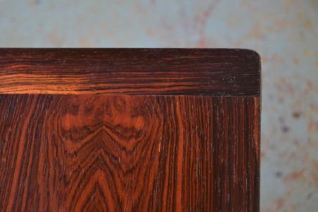 (L-783) Roosipuu spooniga diivanilaud, Ulferts HJO, Sweden