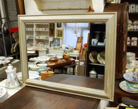 (L-790) Suurem raamitud seinapeegel