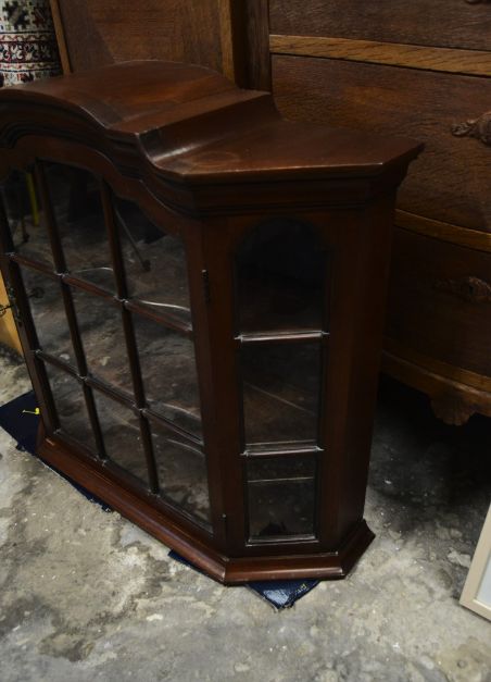 (L-800) Suurem seinakapp