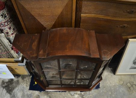 (L-800) Suurem seinakapp