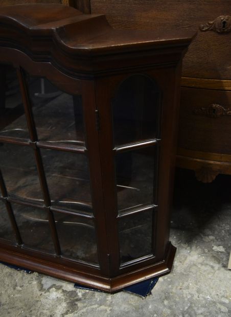 (L-800) Suurem seinakapp