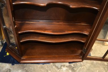 (L-800) Suurem seinakapp