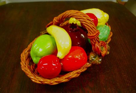 (n-7704) Keraamiline puuviljakorv