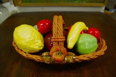 (n-7704) Keraamiline puuviljakorv