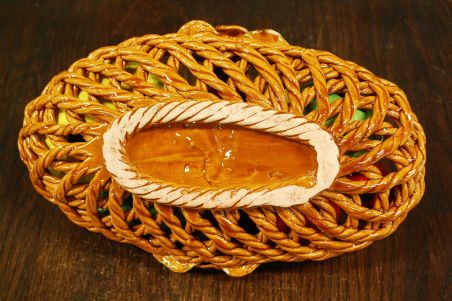 (n-7704) Keraamiline puuviljakorv