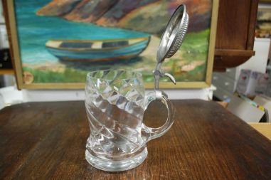 (n-7707) Rastal, metallkaanega õllekann Bitburger Pils