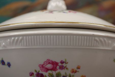 (n-7720/1) Chodziež, suurem lilleine tirin