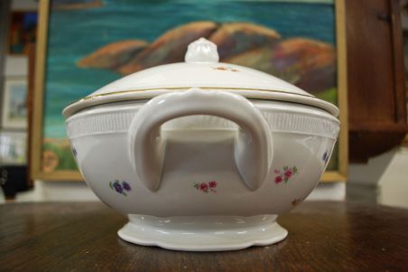 (n-7720/1) Chodziež, suurem lilleine tirin