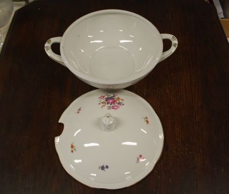 (n-7720/1) Chodziež, suurem lilleine tirin