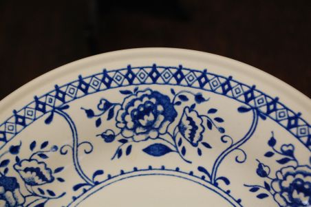 (n-7724) Boch, sinised lillelised supi-pastataldrikud, 6tk