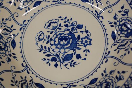 (n-7724) Boch, sinised lillelised supi-pastataldrikud, 6tk