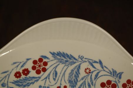 (n-7725) Madal lilleline koogivaagen