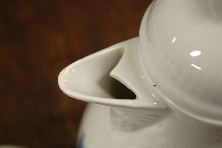 (n-7737/5) Villeroy & Boch Heinrich Lauenstein, kohvikann ja suhkrutoos, komplekt