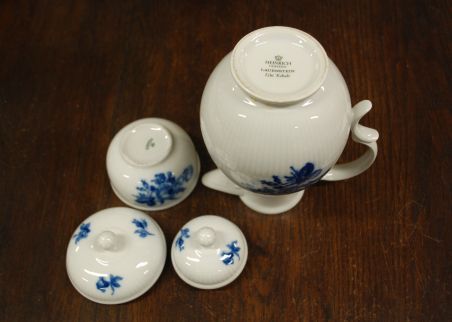 (n-7737/5) Villeroy & Boch Heinrich Lauenstein, kohvikann ja suhkrutoos, komplekt