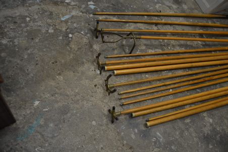 (n-7742) Snuukri või piljardi kiide ja tarvikute komplekt , 16 detaili