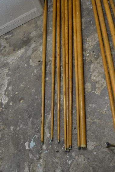 (n-7742) Snuukri või piljardi kiide ja tarvikute komplekt , 16 detaili