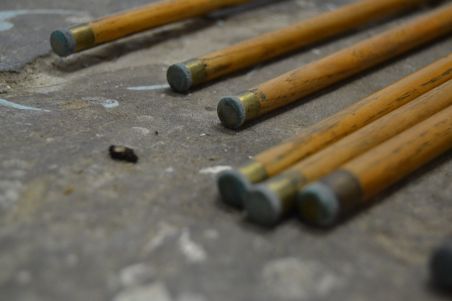 (n-7742) Snuukri või piljardi kiide ja tarvikute komplekt , 16 detaili