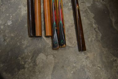 (n-7742) Snuukri või piljardi kiide ja tarvikute komplekt , 16 detaili