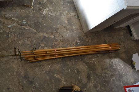 (n-7742) Snuukri või piljardi kiide ja tarvikute komplekt , 16 detaili