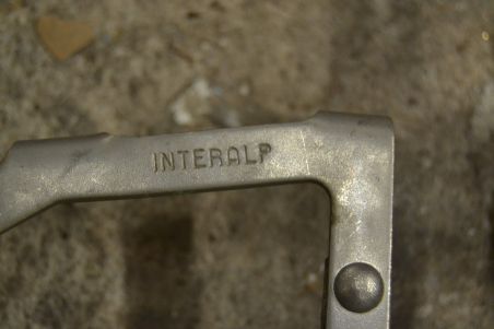 (n-7744/2) Cassin mägironimise kassid