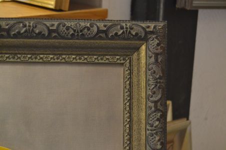 (n-7745) Naise portree lõuendil