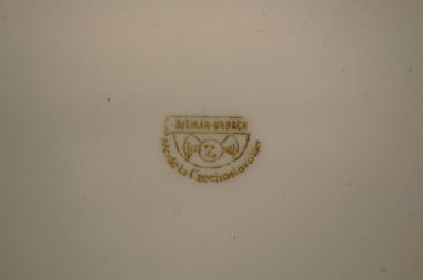 (n-7775) Ditmar Urbach, vaarikatega taldrikud, 2tk