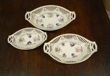 (n-7776) Bavaria Schumann Arzberg, pitsilise servaga puuviljadega kausid, 3tk komplektis
