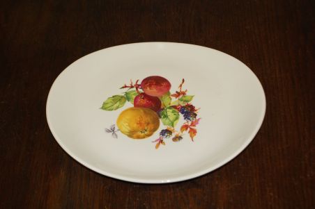 (n-7784) L´Hirondelle, puuviljadega vaagen