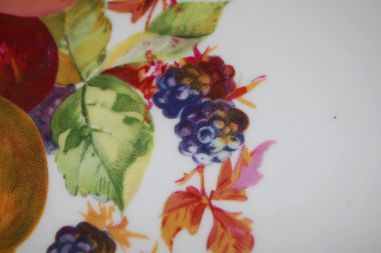 (n-7784) L´Hirondelle, puuviljadega vaagen