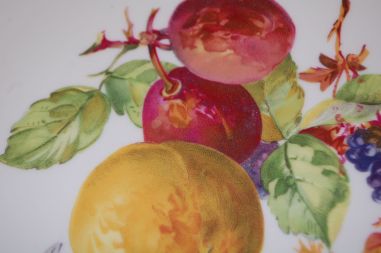 (n-7784) L´Hirondelle, puuviljadega vaagen