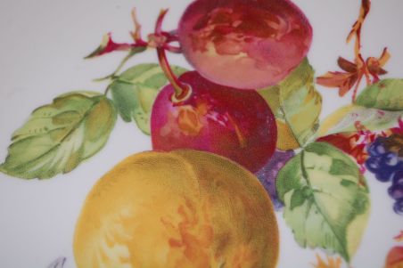 (n-7784) L´Hirondelle, puuviljadega vaagen