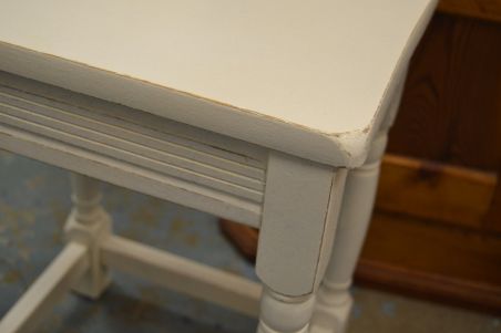 (n-7792) Valge lauake, pink