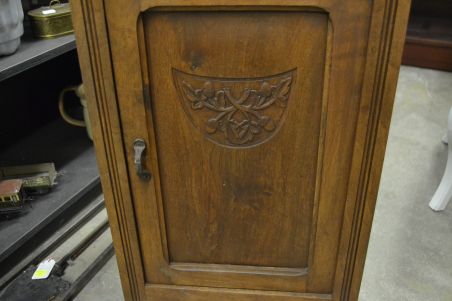 (n-7793) Kiviplaadiga kummut