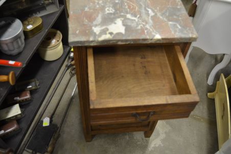 (n-7793) Kiviplaadiga kummut