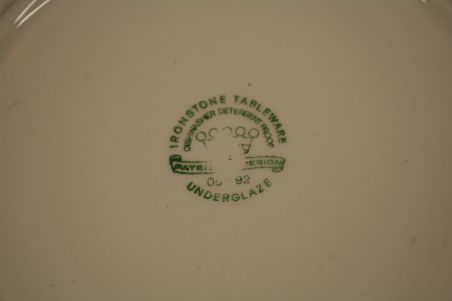 (n-7791/2) Ironstone Tableware, roheline vaagen