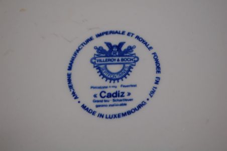 (n-7794) Villeroy & Boch Cadiz puljongitassid-taldrikud, 2tk