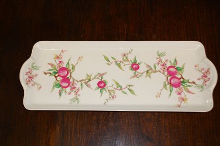 (n-7796) Ancap, õunapuu õitega leiva-keeksivaagen