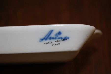 (n-7796) Ancap, õunapuu õitega leiva-keeksivaagen